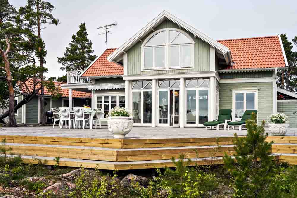 Då föddes istället tanken på att bygga ett nytt hus i gammal stil