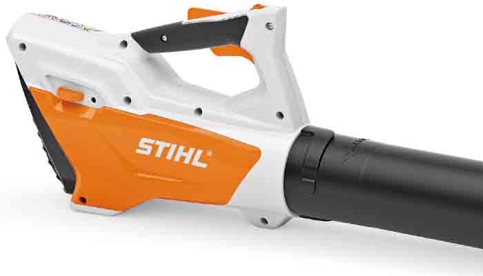 Lövblåsen BGA 45 från Stihl